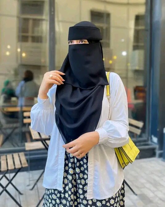 900G12's tweet photo. النفسيه محتاجه شخص مغامر يخطفني من اهلي مده اسبوع اغير جو 🙈❤🙈 https://t.co/1IftK9qNfF