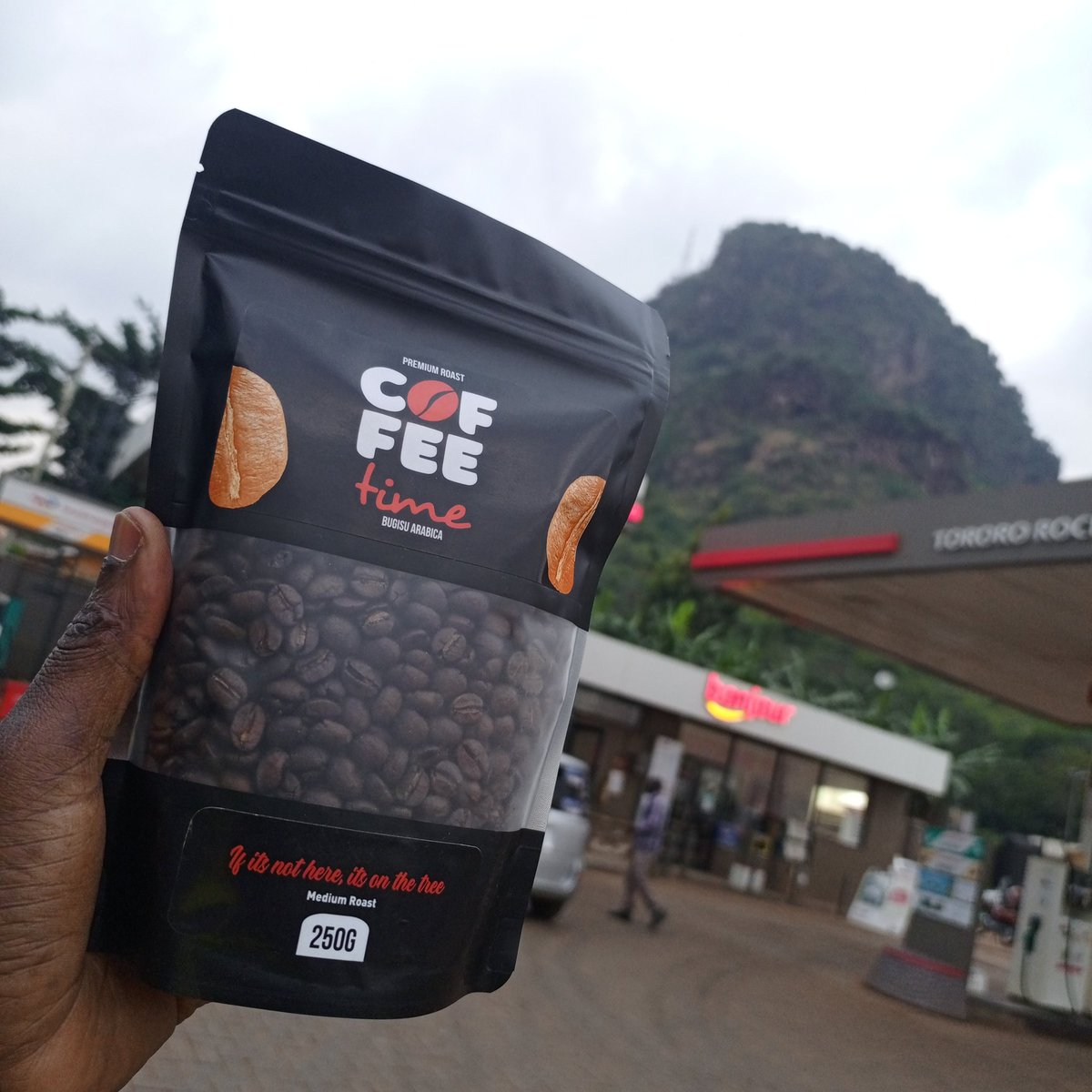 jkwasikye's tweet photo. For all your coffee needs; Green beans,roasted beans and grounded Coffee Time Ug #BugisuArabica;
Find us in:
#BamShoppingCenter
#AbbrahSupermarket
#TotalBugisu
#TotalMasaba
#TotalNagongeraRoad
#TotalRockview
#AnyalisaSupermarket
#KainzaShoppersNkoma
#FoodSitoowa https://t.co/rFw4BWabgZ