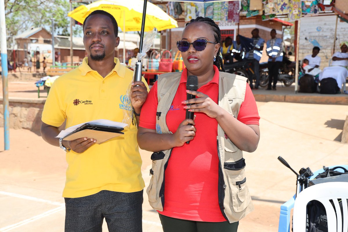 CaritasRwanda's tweet photo. 10 SILC groups from Mahama Camp &amp; its host community supported by  #Graduation_Project shared their savings worth 58M Frw this 27th July. The SILC members are grateful to @CaritasRwanda for training &amp; giving them the financial support, which helped them develop. @RefugeesRwanda https://t.co/4zFHTymFQU