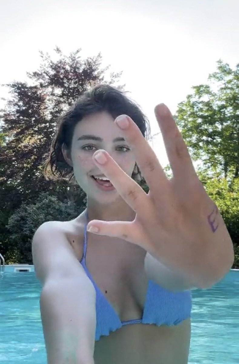 BDB (SAYLOR MODE) tweet media
