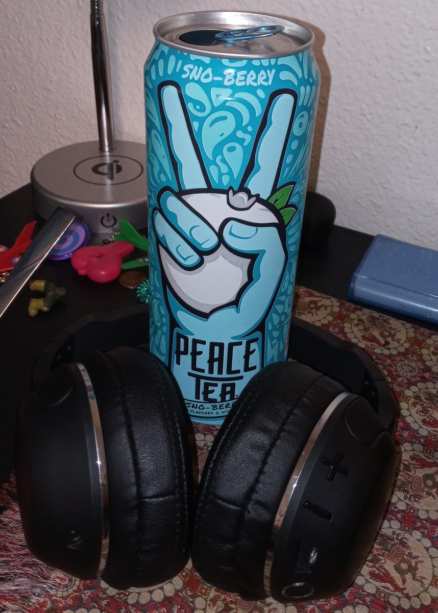 22Femboy_Weeb's tweet photo. It's going to be a long day helping with Family but Good morning I need another Ice tea 😮‍💨🌄😊 #Icetea #Peacetea #Morningpickmeup #GoodMorningEveryone https://t.co/NN8auNllLn