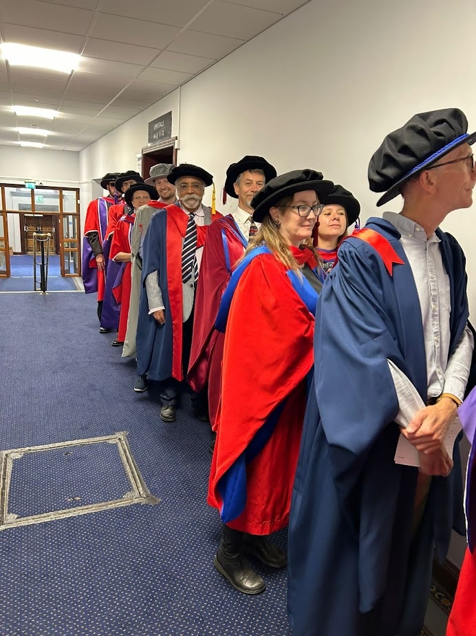 GraduationGown's tweet photo. We concluded the graduation ceremonies of Portsmouth University, this week. Join us in cherishing a few memorable moments from the ceremony. Heartfelt congratulations to all the graduates!
#GraduationAttire #Graduates #Graduation #2023Graduation https://t.co/vG8DZYwVti