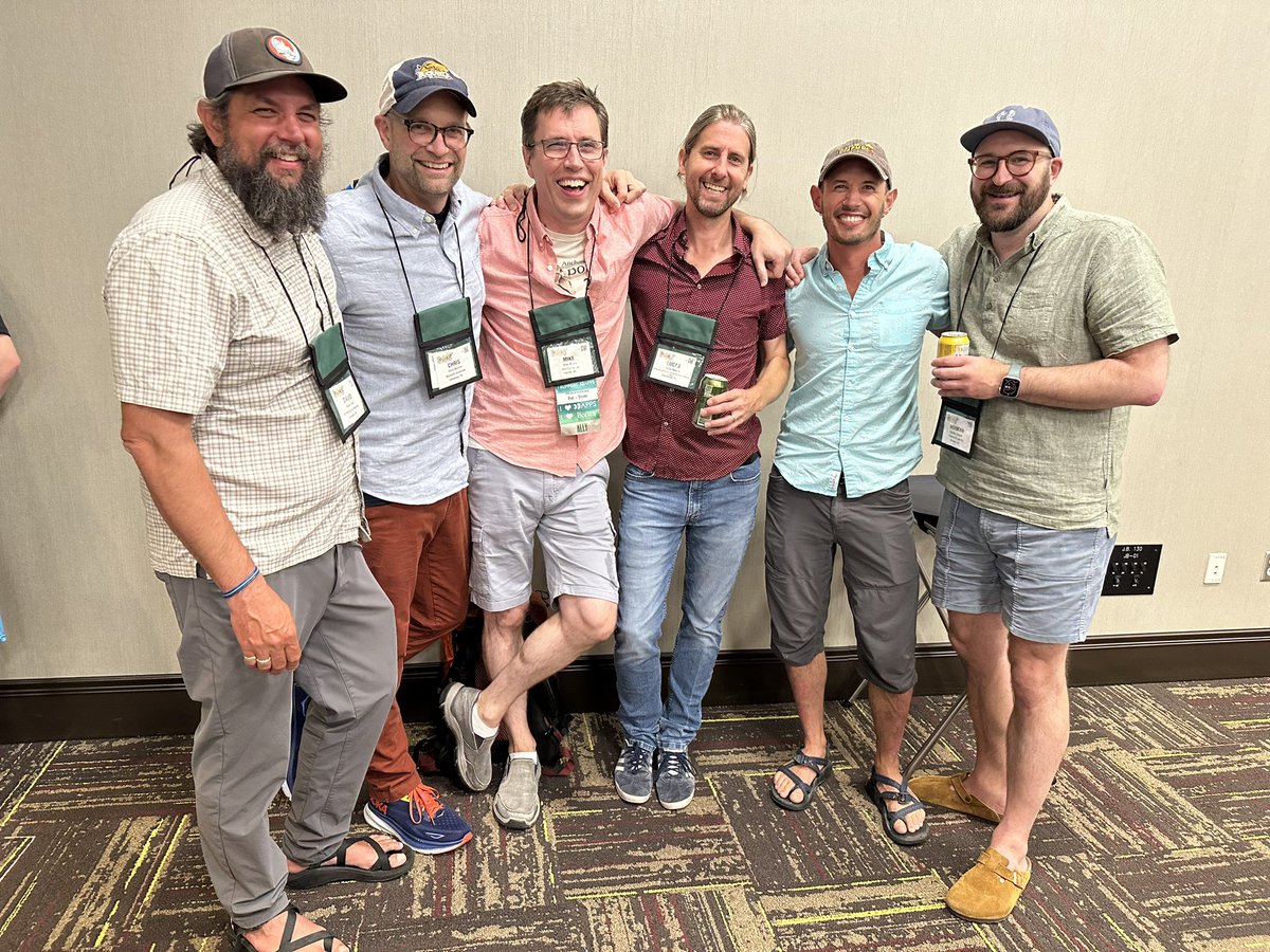 MartineBotany's tweet photo. The original #UpAllNightWednesday gang reminiscing about 2010 in Providence when we all had an airport pickup at 4:00 am… and thus it began. So grateful for this conference and the opp to “grow up” together, as @kheyduk said in her great talk. #Botany2023 https://t.co/wsH15VLg18