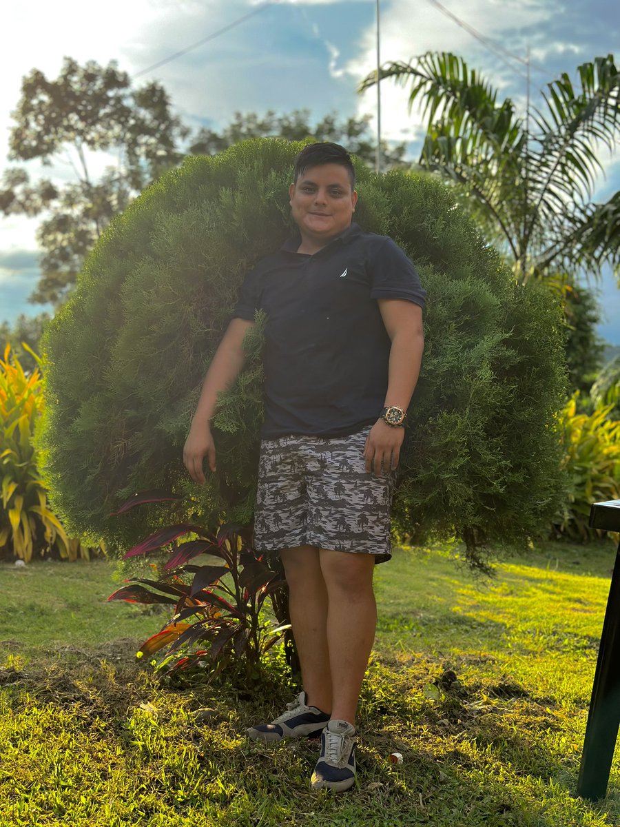 carcarrielm's tweet photo. Este ser, mi hermano, con tan solo 21 añitos me enseñó que la vida es un ratito y que amarlo no fue suficiente.

Era y será siempre mi fortaleza y mi inspiración. 🤍 https://t.co/uiDiLaRpdA