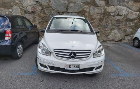 Si el veieu, aviseu a <a href="/andorra_policia/">Policia Andorra</a>