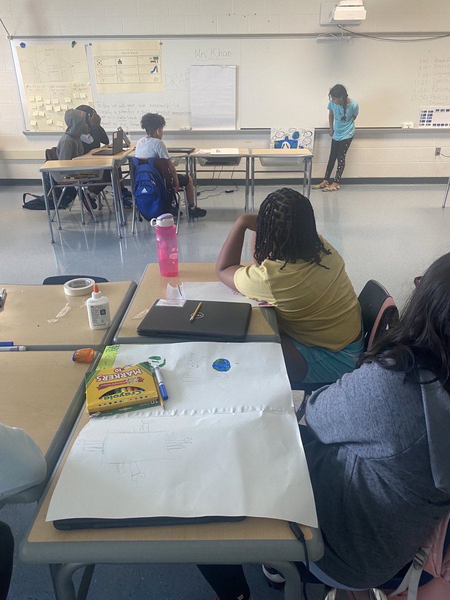 Najma Khan tweet media