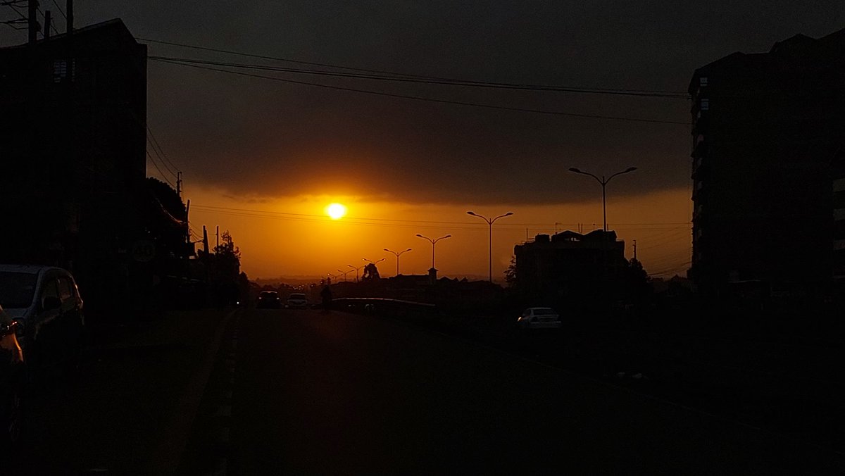 MwariOfNdungu's tweet photo. Sunset today was it...🌇 https://t.co/LENFmLZuK6