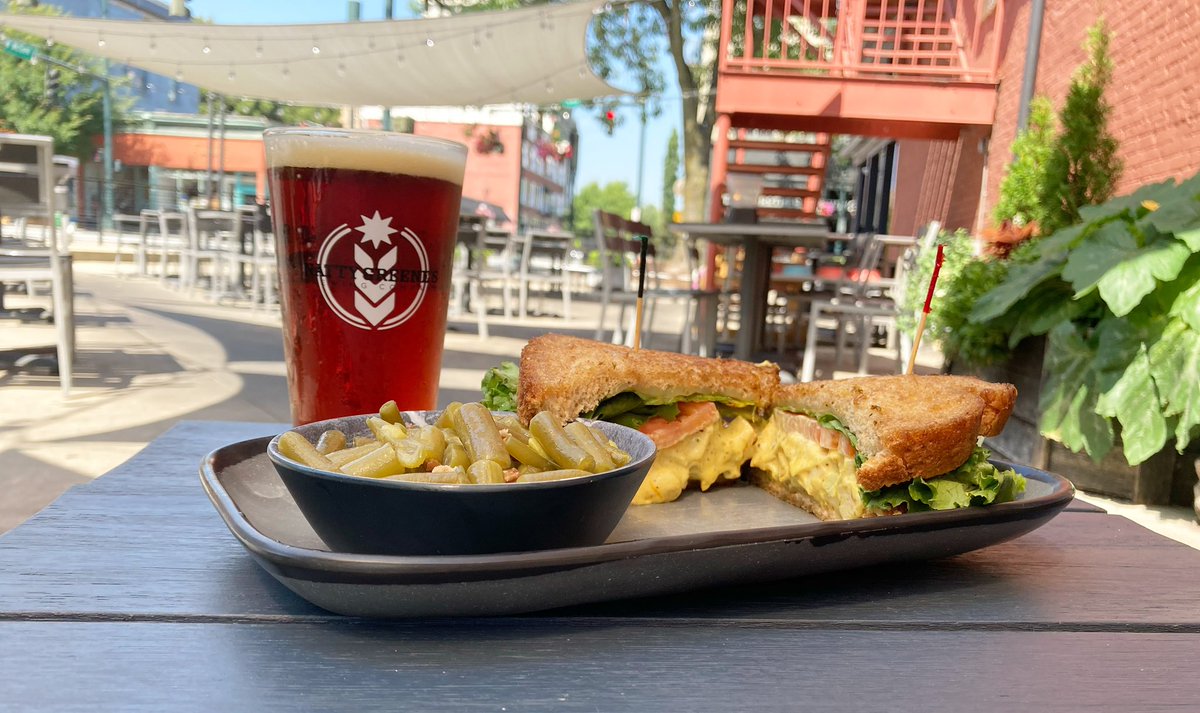Lunch Special:
Nelson’s curry chicken salad topped with lettuce, tomato, &amp; swiss cheese on wheat berry bread. Served with a side of your choice .
.
.
.
#nattys #greensboronc #eatlocal #dgso