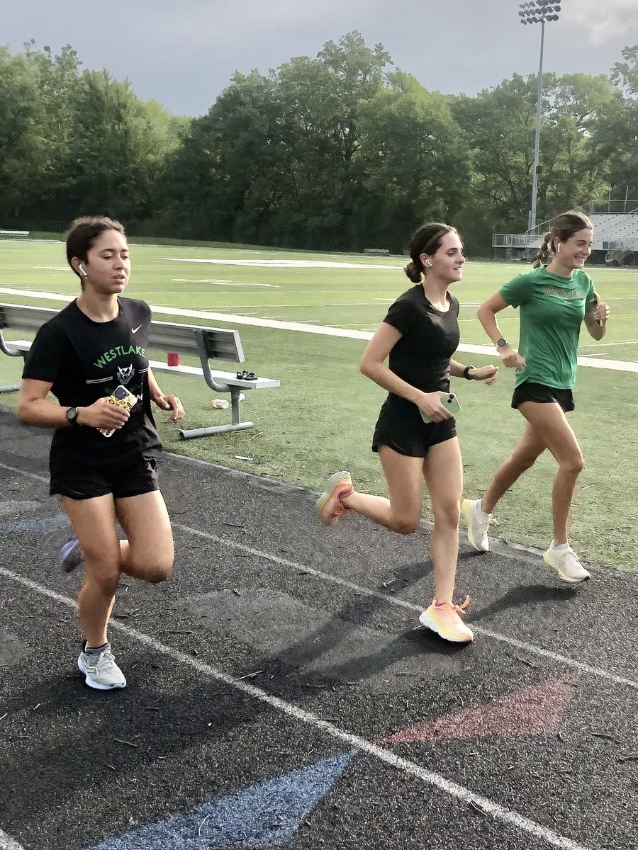 WHS Girls XC and Track&Field tweet media