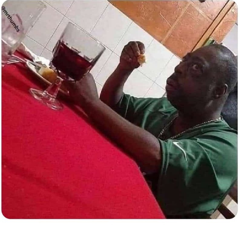 Intern; The patient is para 2+3 gravida 4
Conso ;👇