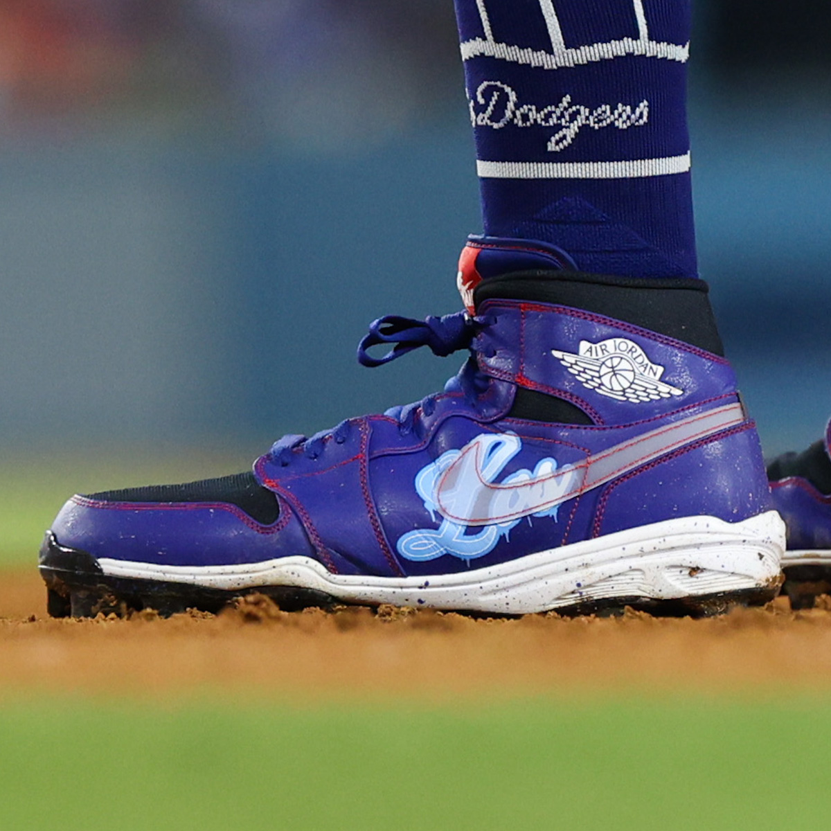 mookie betts nike cleats