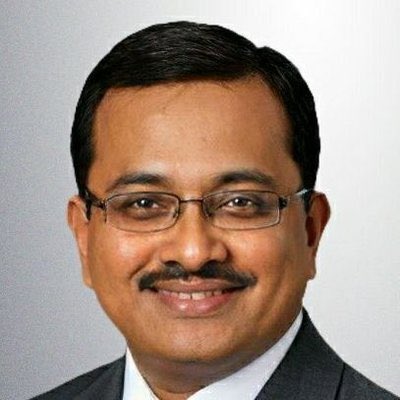 ParikPatelCFA's tweet photo. You are on a date with this woman, but Dr. Parik Patel, BA, CFA, ACCA Esq. calls you to a samosa and chai meeting with the boys.

What do you do? https://t.co/30OQIfBlef