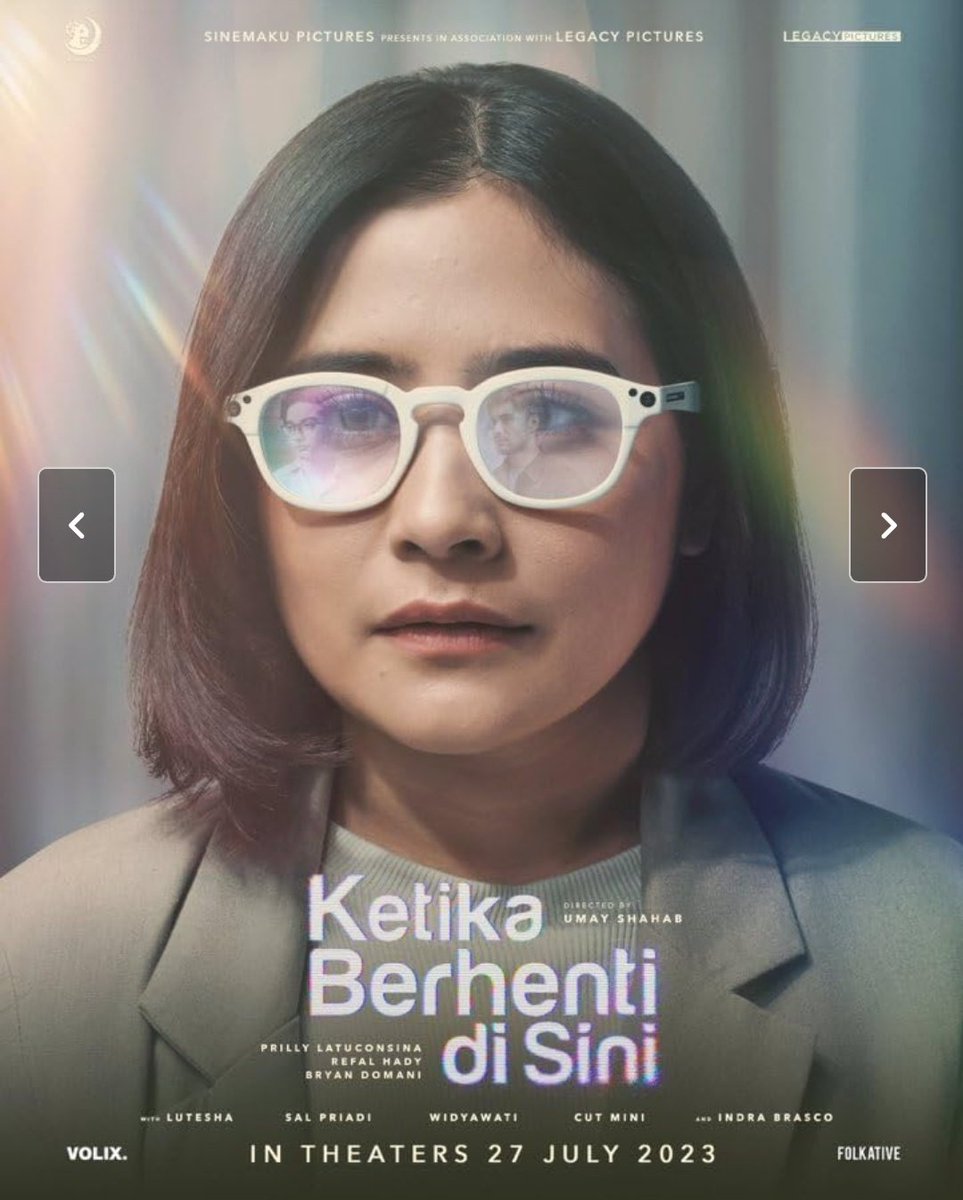 #KetikaBerhentiDisini 
Mencari titik dimana untuk merelakan cinta cinta yg tak pernah tuntas. Latar drama yang kuat diracik sentuhan sci-fi. Good job buat Prilly sebagai sosok Dita dengan karakter yg begitu kuat. Berhasil bertahan di rollercoaster plot yg diracik Umay.