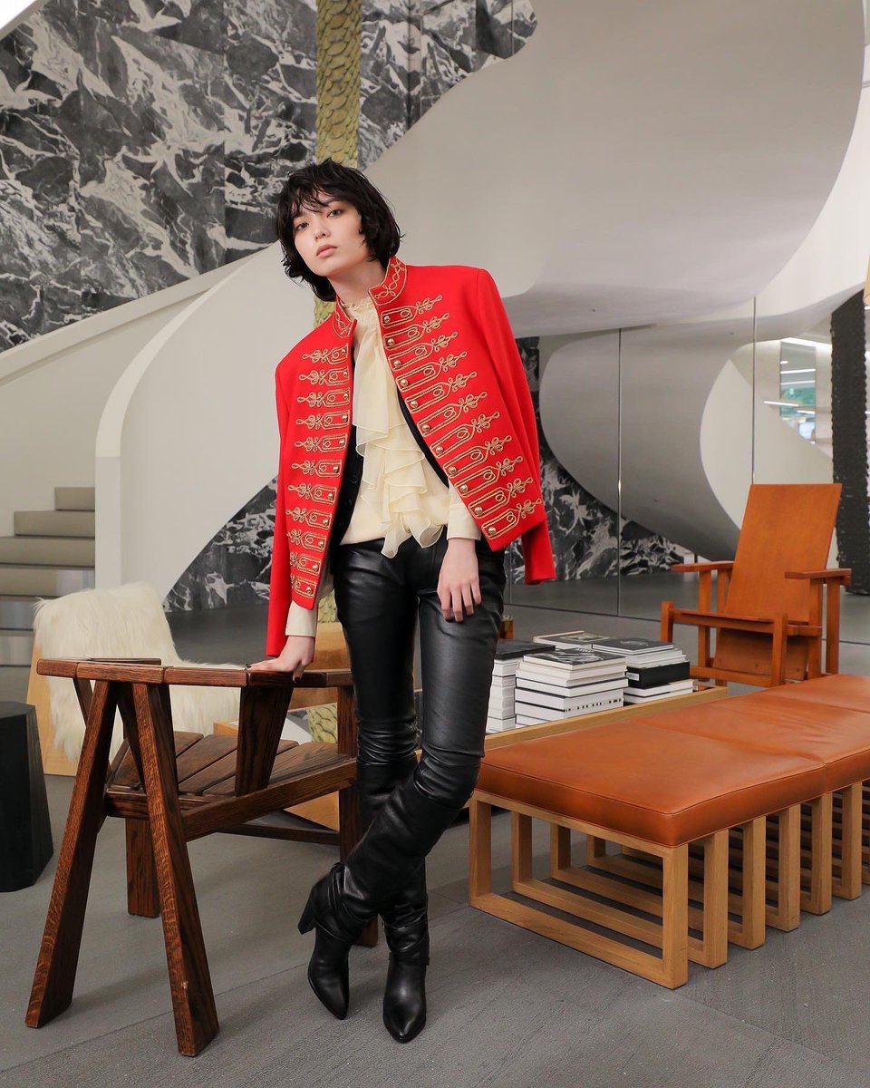 LilacxLily's tweet image. She’s so fine 😍😍😍

#平手友梨奈 @Im_YurinaHirate #Techi #HirateYurina