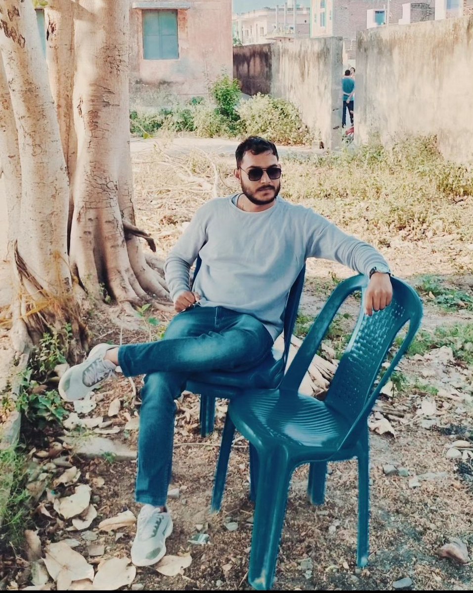 || कृतं मे दक्षिणे हस्ते जयो मे सव्य आहितः ||