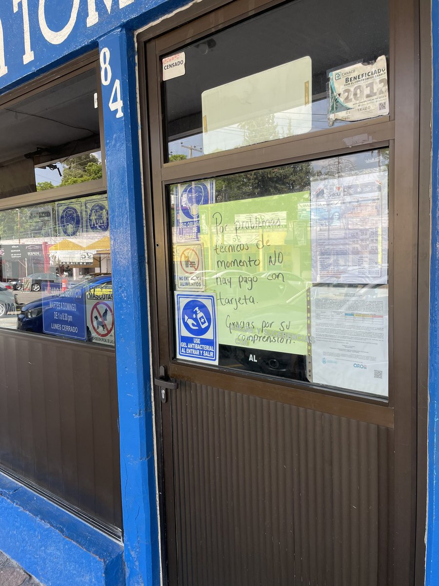 Además de tener pizzas 🍕 horribles, evaden impuestos al aceptar puro pago en efectivo.

#TantitaMadre
