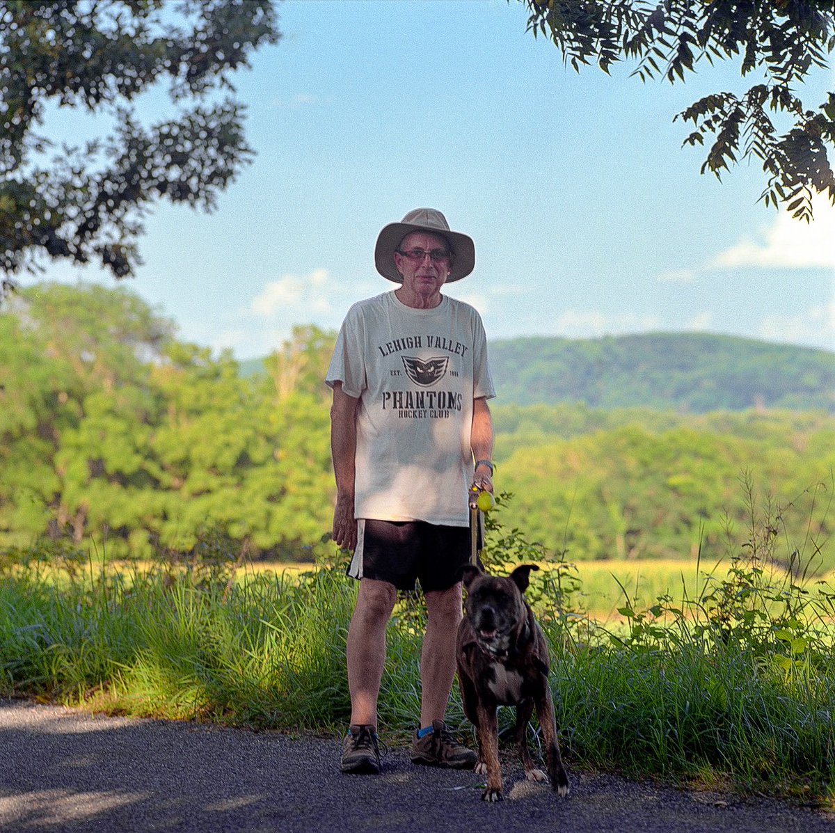 Phantoms 

#outofservicemag #woofermagazine #ruralamerica #documentaryphotography #nowherediary #zonemag #sociallandscape #summeronfilm #fineartphotography #filmphotomag #mansbestfriend #kodakgold200 #shotonkodak #shootfilmmag #peopleonfilm #analogphotography #grainisgood