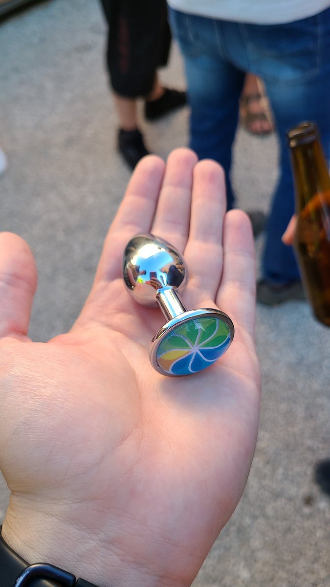 julesapqm's tweet image. Thanks for the merch ! Very appreciated @Alfresco 🎉 #hyland #alfresco #ECM #GED