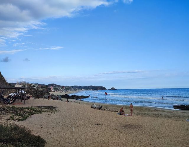 Visita_Zipolite's tweet photo. Foto del día 🎖️
#Repost

Una tarde en el paraíso , en el invierno tenemos el mejor clima.

👤• zipoliteconcierge https://t.co/IwdsKg6Mix
