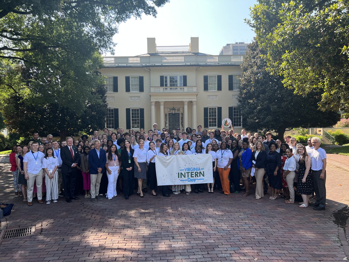 SCHEVnews's tweet photo. Today is Virginia Intern Day and we're honoring the Top Virginia Employers for Interns. 
https://t.co/U5gYxaPFim

#VirginiaInternDay #NationalInternDay #VirginiaInterns https://t.co/ICCyFiY7oe