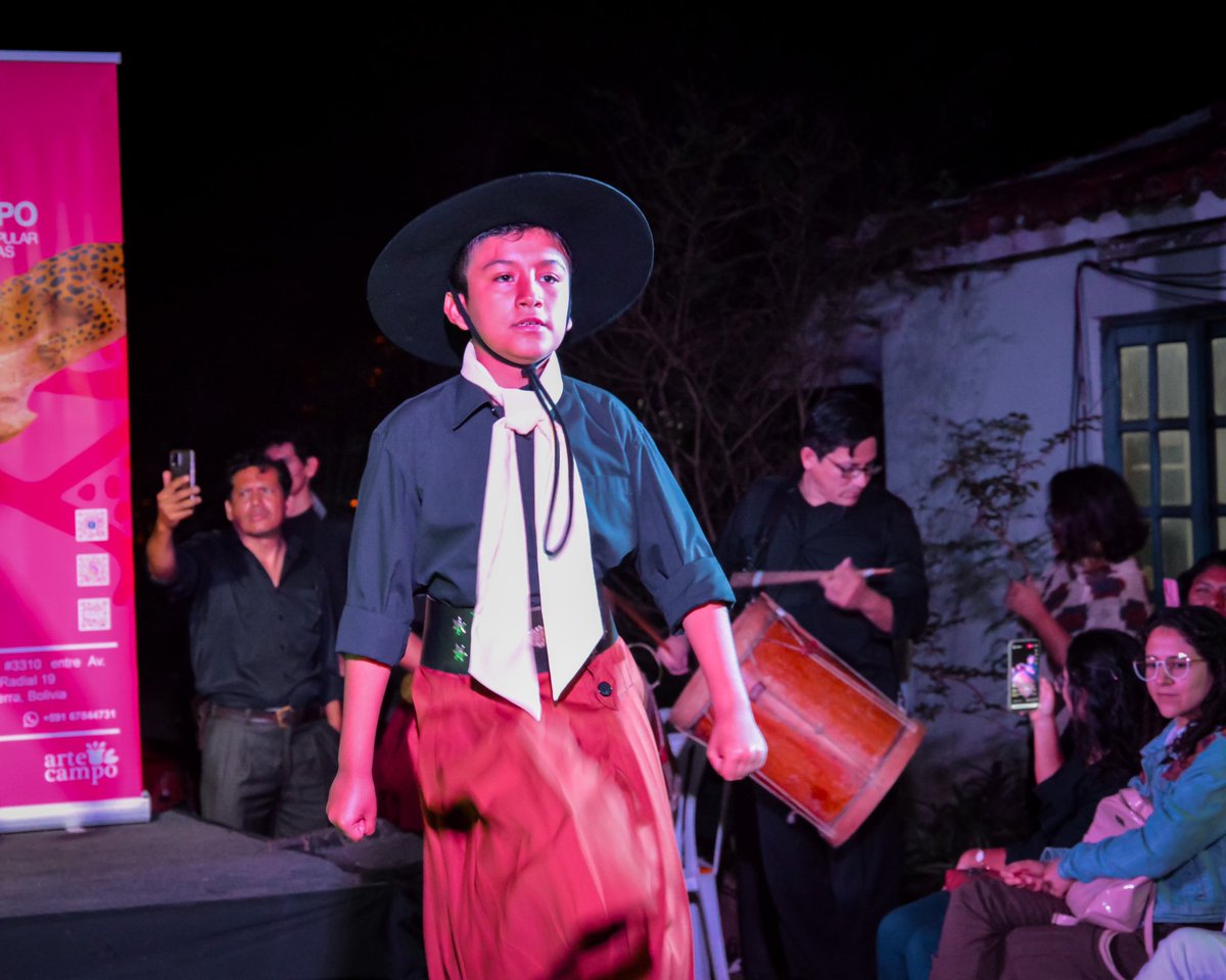 ArtsyBolivian tweet media