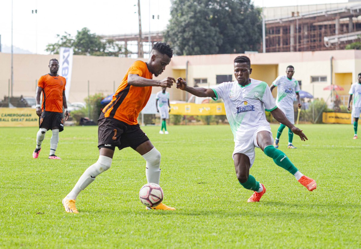 FecafootOfficie's tweet photo. #InterpoulesYaounde2023

⚽️🔥 #MatchDay

Fin du match 

#BAFMENG FA OF BAMENDA 2️⃣➖1️⃣ #VOLCAN DU NOUN

📅 27/07/2023
🏟️ Stade de Ngoa Ekelle 
📺 CRTV SPORTS 

#SEMIFINALS https://t.co/yFEreKLIMN