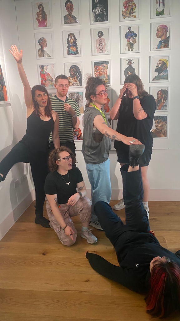 BrxHouseTheatre's tweet photo. We wanted to say a huge thank you to our technicians and the production and stage management team that helped make Housemates Festival possible 👏 

Shout out to our technicians Henry, Eve and Nevy 

And to Misha Mah, Emily Huxley, Chloe Astleford, Roni Neale &amp; Adriana Perucca https://t.co/ngn1AtrGHo