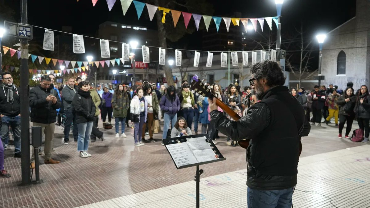 lorebarabini's tweet photo. Ayer realizamos un hermoso homenaje a nuestra líder espiritual Evita, al cumplirse 71 años de su paso a la inmortalidad
#EvitaEterna #SecretariaDeGenero #PJNeuquen https://t.co/dyCkSTAyrl