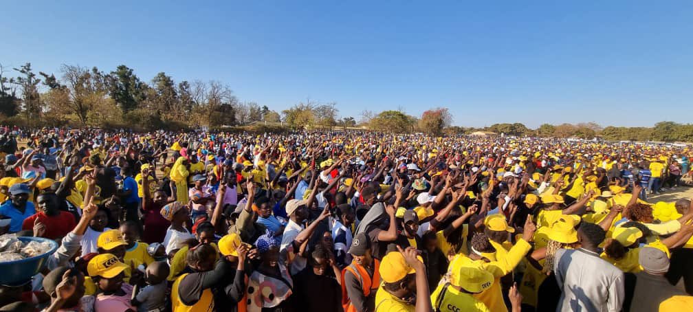 MakomboreroH's tweet image. This is Kadoma today.

This is what ZanuPf is fearing, #PeoplePower!

Retweet is you believe a new great Zimbabwe is possible!