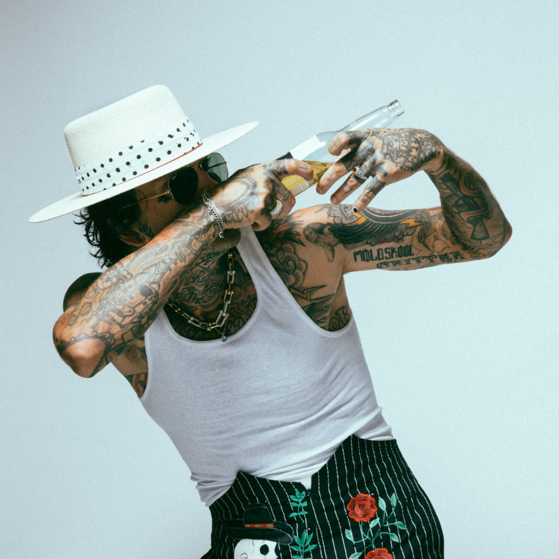 jadepresents's tweet photo. Alabama rapper and singer-songwriter @Yelawolf will play two killer shows in ND with Caskey and Cowboy Killer you won't wanna miss!🔥 Check out the show dates  ⤵️

8.11 | Outdoors at @LaughingSunBrew
8.13 | Outdoors at @fargobrewing

Get tix here → https://t.co/2A7ShHt4xq