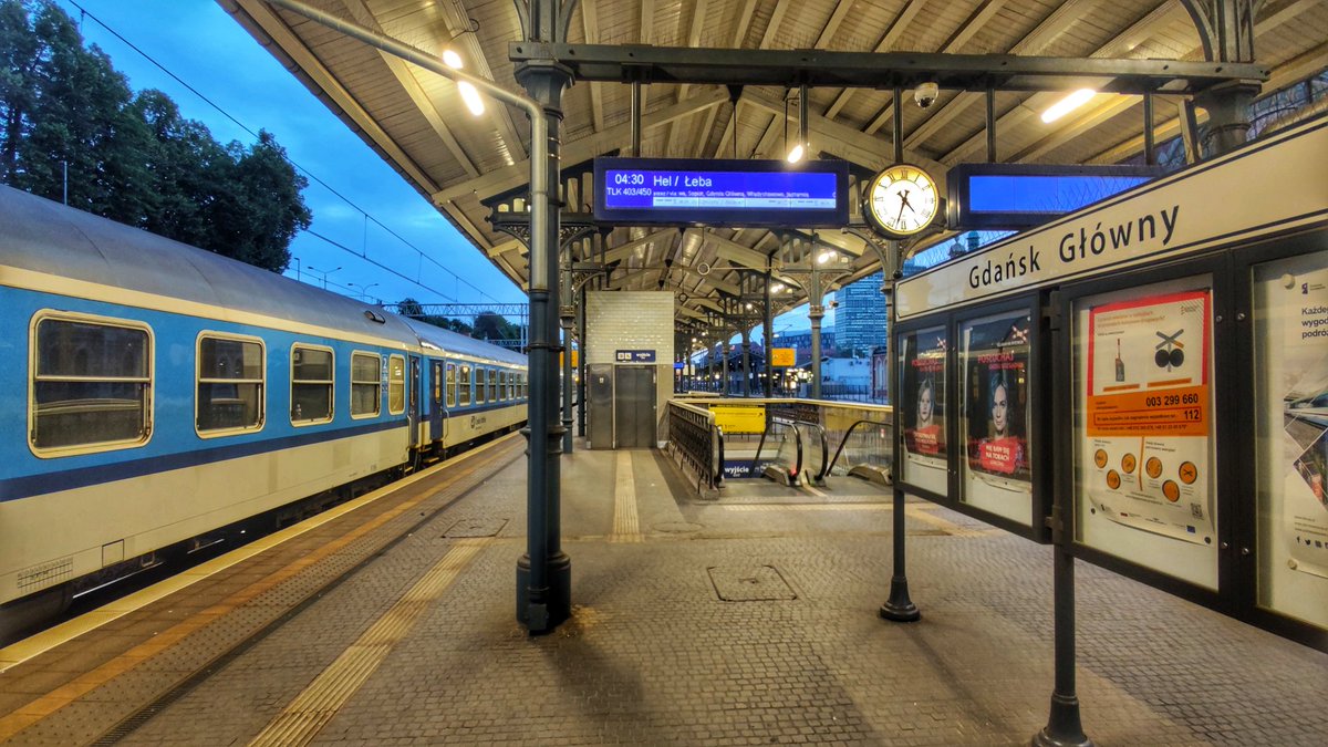 Česká stopa v Pomořském vojvodství aneb sezónní R 403 Wydmy během pobytu ve stanici Gdaňsk. #ceskedrahy #wydmy #pkp #gdansk