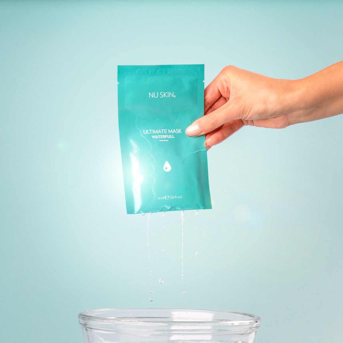 NuSkinNA's tweet image. Dive into a surge of hydration with Ultimate Waterfull Mask! Your skin will thank you! 💧

#NuSkin #SuppleSkin #Hydration #WaterfullMask