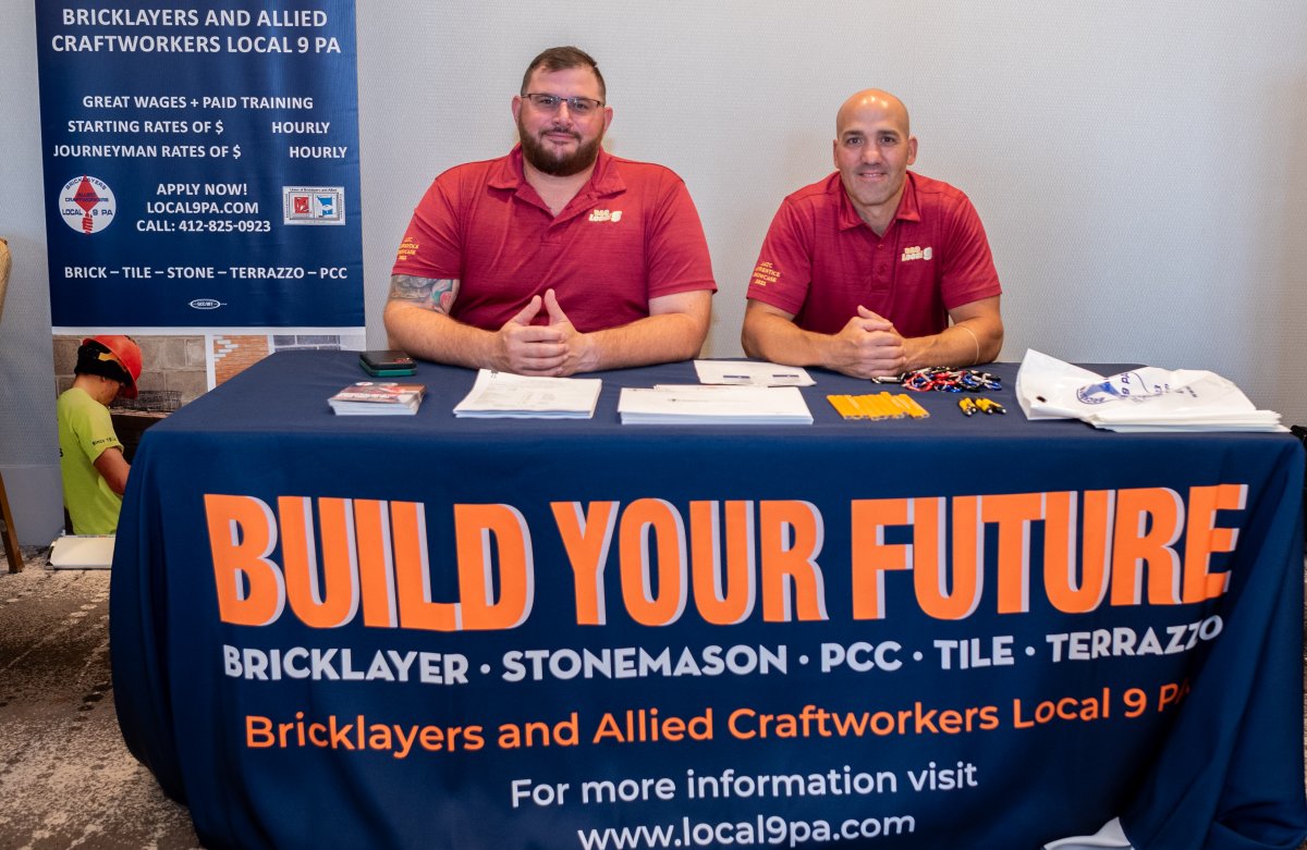 PITairport's tweet photo. Our #PIT2Work students are nearing the end of their training, so we hosted a Career Connections Day where they could chat with local construction companies and union representatives. Some secured jobs on the spot! Learn more about PIT2Work here: https://t.co/pCQYqKB8nh https://t.co/5XAmTBPqeq