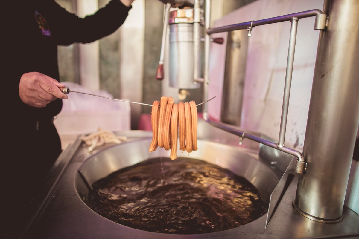 ChurroFiesta's tweet photo. ¿Evento de empresa a la vista tras las vacaciones de verano? 
No dudes en consultarnos para darle un punto diferente a tu evento. https://t.co/iccUiFO3cs