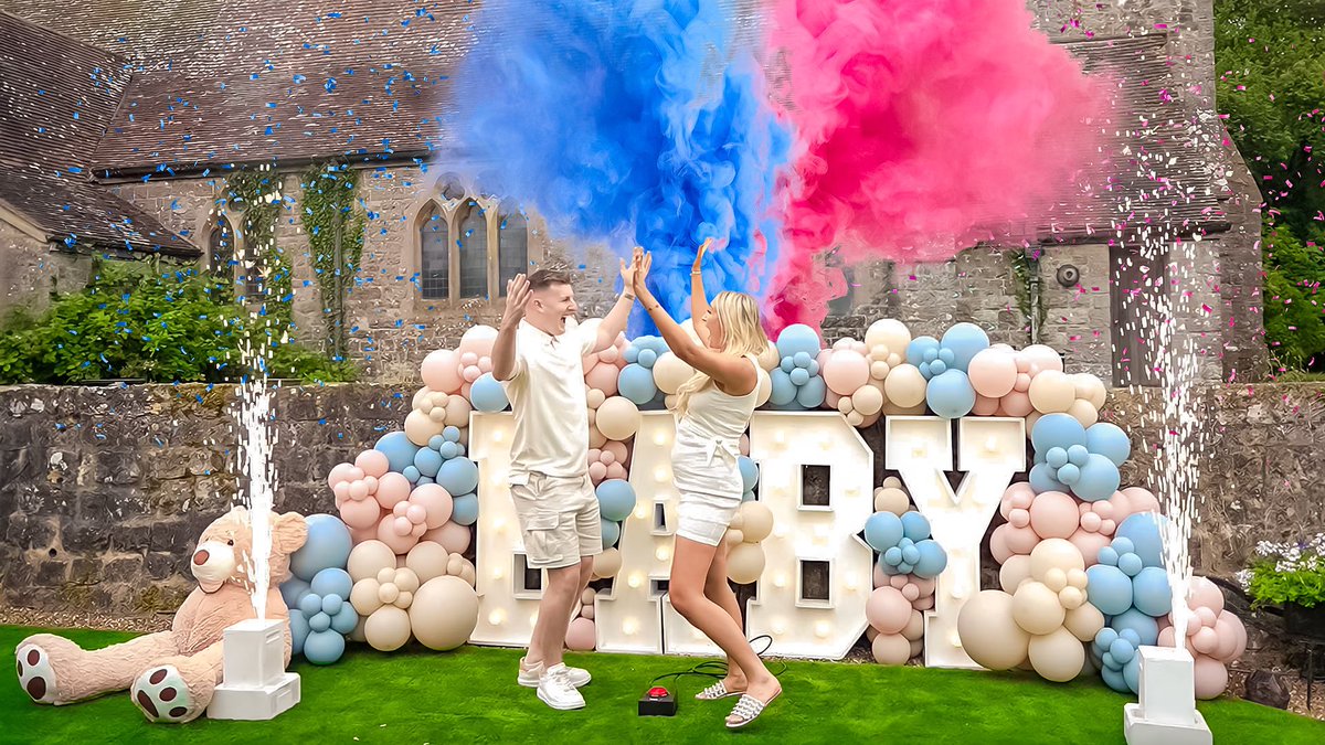 OUR GENDER REVEAL!!! youtu.be/mqfIieaLnZE