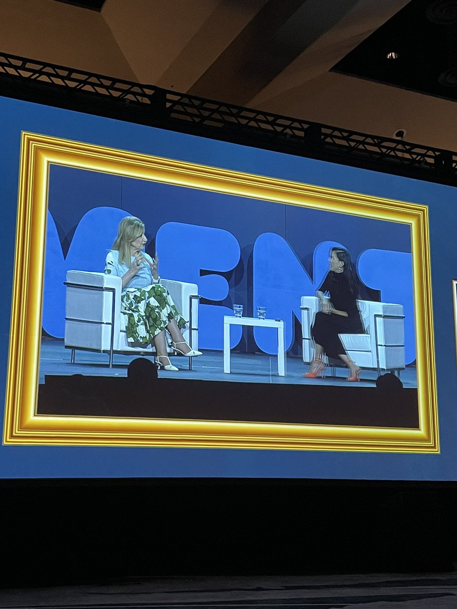 michellesuzuki's tweet photo. “We need to remind ourselves that we live in a benevolent universe” -@ariannahuff #INSTCon23 https://t.co/XZ8rGbTHHa