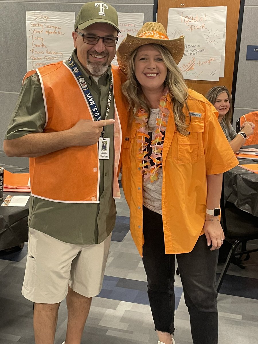 AThurston79's tweet photo. Orange Frog transformation happening in Kaufman ISD. Excited to have Dr. Garcia as our new Superintendent! #bethedifference https://t.co/uoPFBCGS5K