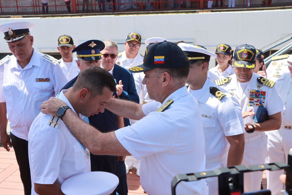 Armada_ve tweet media