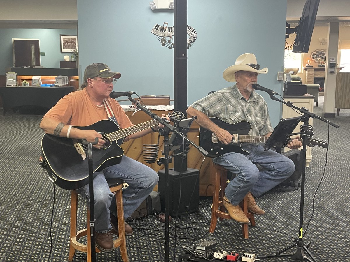 Heritage Woods of Flora tweet media