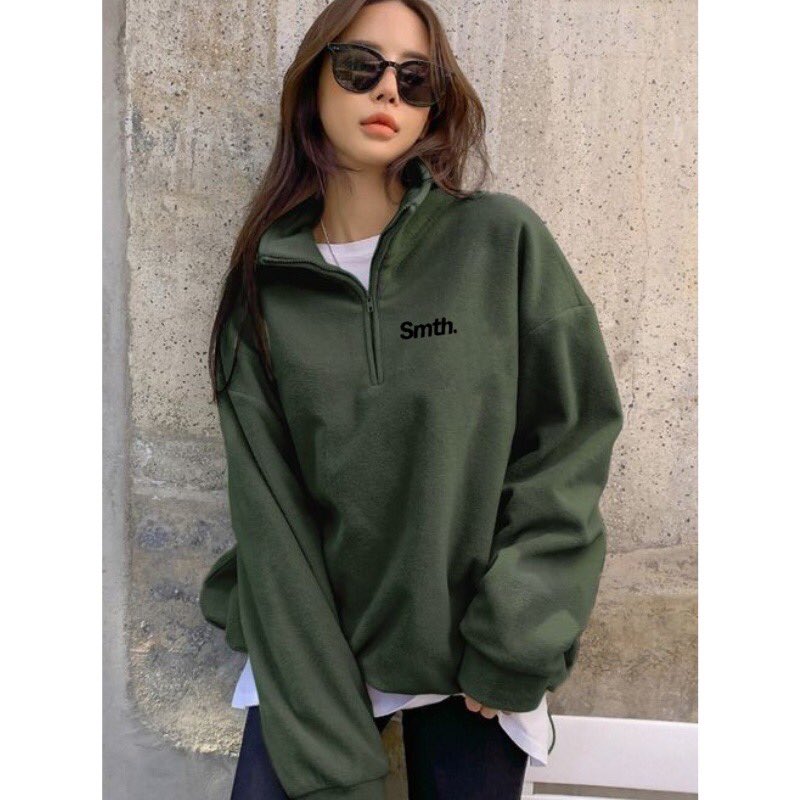 kurniawan65D's tweet image. ✨ REKOMENDASI CASUAL STYLE ✨

🧷shope.ee/gvbcnoJg
⭐️ 4.6

Casual style halfzip 
Bahan adem, tebal dan tentunya nyaman banget buat ootdan ala ala korea 🥰

#shopeehaul #racunshopee #halfzip #casualstyle #ootd #koreanstyle #inspirasiootd