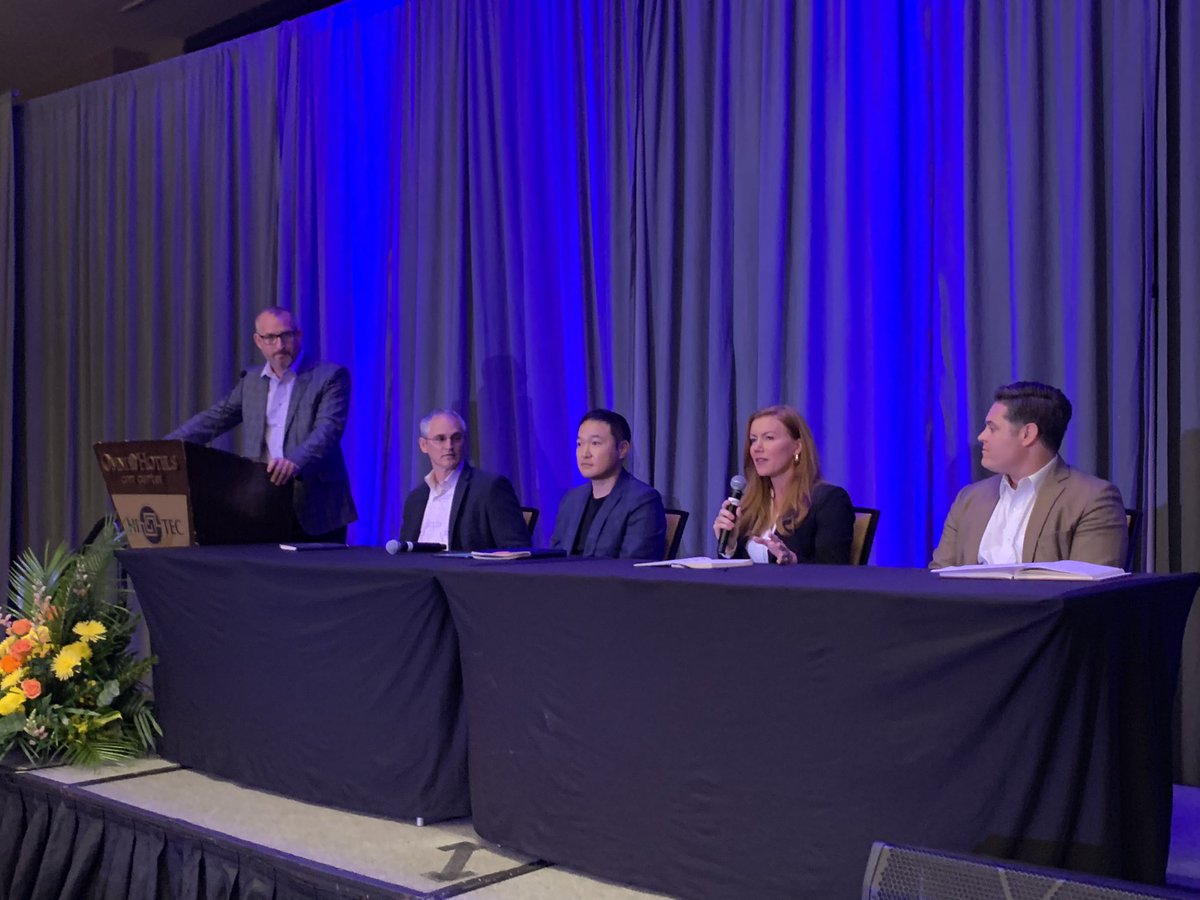 Logistics, renewables, engineering, oh my! Talk about a dream panel ⭐️ 
These industry experts are here to discuss converging technologies in the industrial workforce. #HighImpact2023