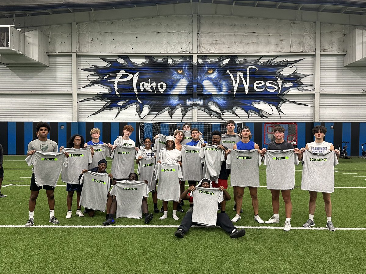 PCnowisthetime's tweet photo. What an unbelievable summer for @WolvesPlano! 

Kids bought in, and most importantly are ALL IN! 11 brothers are HARD TO BEAT. 

Congrats to our award winners, 100% club, and star of the YEAR : Tyler Allen 🔥 

Now it’s time to empty the bank 💰 https://t.co/tEDxUjtx6K