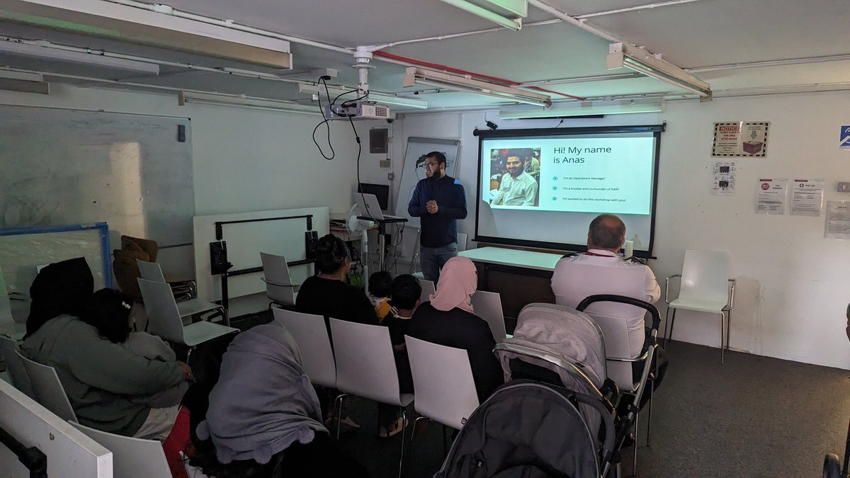 NewhamMuslims's tweet photo. Great #communitysafety training session happening at Plaistow Library right now. 

We had a special guest trainer Borough Commander Richard @LFBNewham join us and tell everyone about fire safety. 

#PeoplePoweredPlaces #CommunityAssembly  @NewhamLondon

#CommunityEngagement https://t.co/se8aDqrVI4