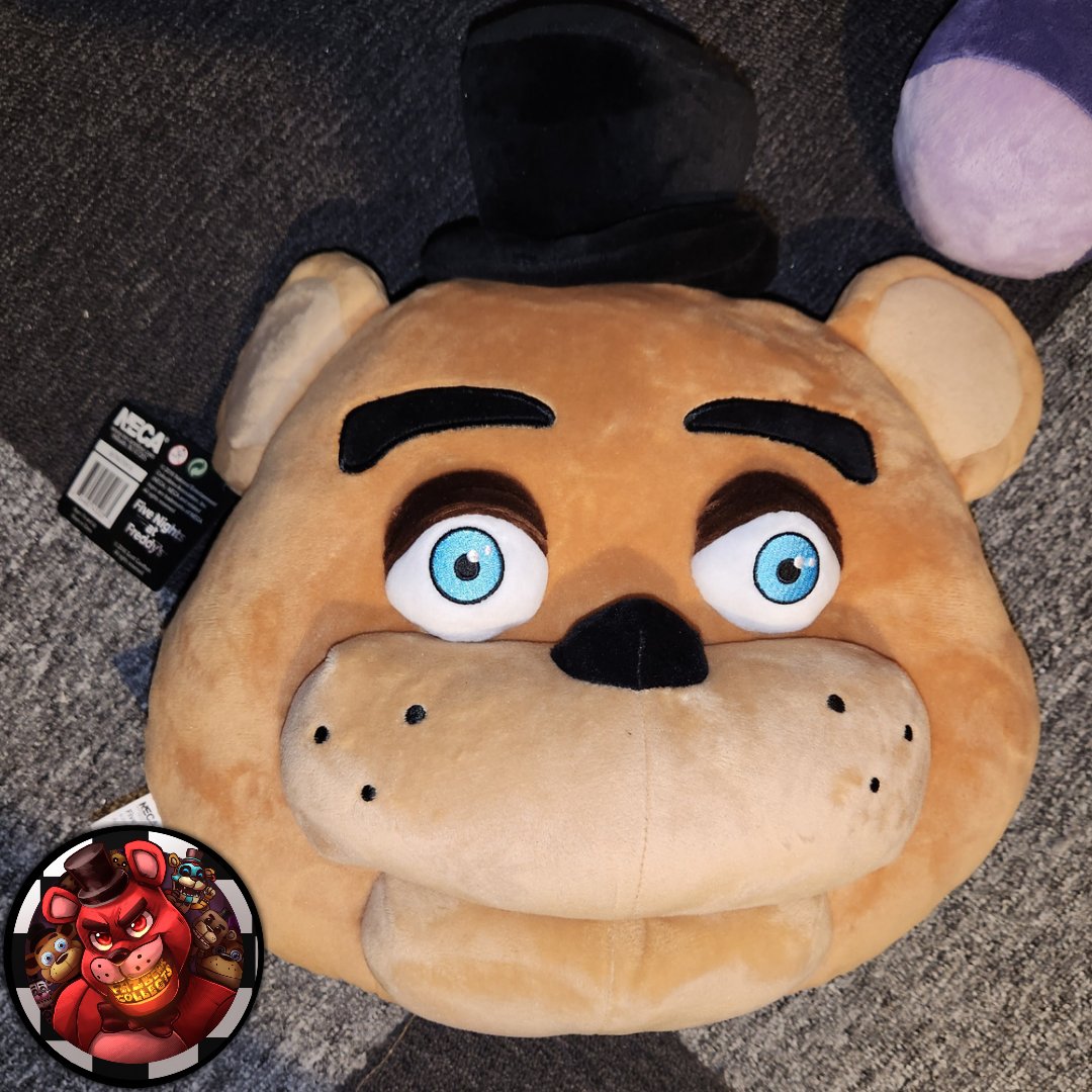 FazBearCollects's tweet photo. π»πGOT THIS GOOFY NECA FREDDY HEAD PLUSHππ»
#FNAF #fivenightsatfreddys #fnafnews #fnafmerch #neca #scottcawthon #freddy #plushhead https://t.co/hMRaEf12ks