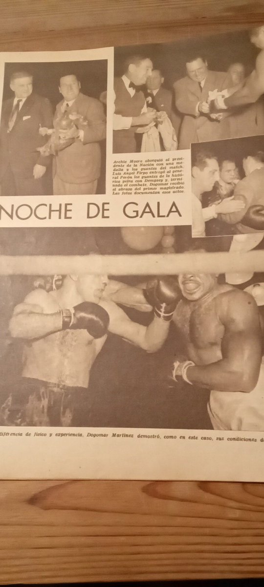 Barbierispada's tweet photo. - Che, sacaron muchos fotos del General en la pelea de ayer, no? - Sí, sí  - Y las de los boxeadores dónde están?   - Ehh, hay una... https://t.co/qeYkc30348