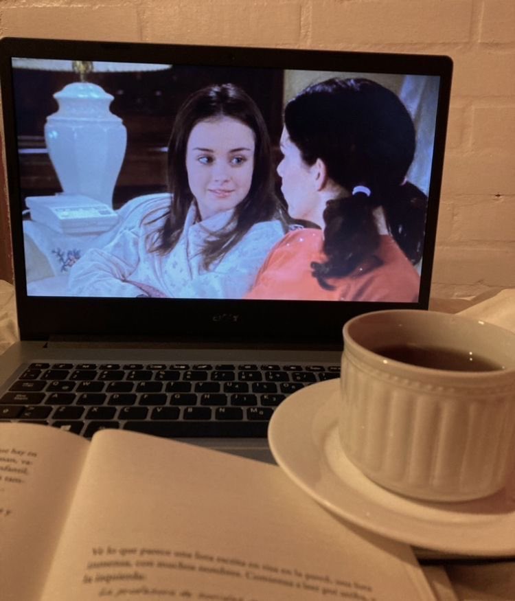 thinkergilmore's tweet photo. this is how i want to spend my days https://t.co/WNSDmoLa5I