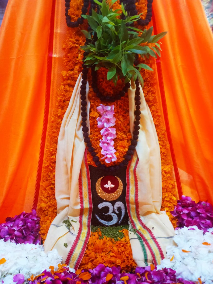 AjaySMishra4's tweet photo. 🙏🙏🌹🪷🌺🪷🌹🙏🙏जय जय हो🌹🙏 https://t.co/z4OEF3kBcJ