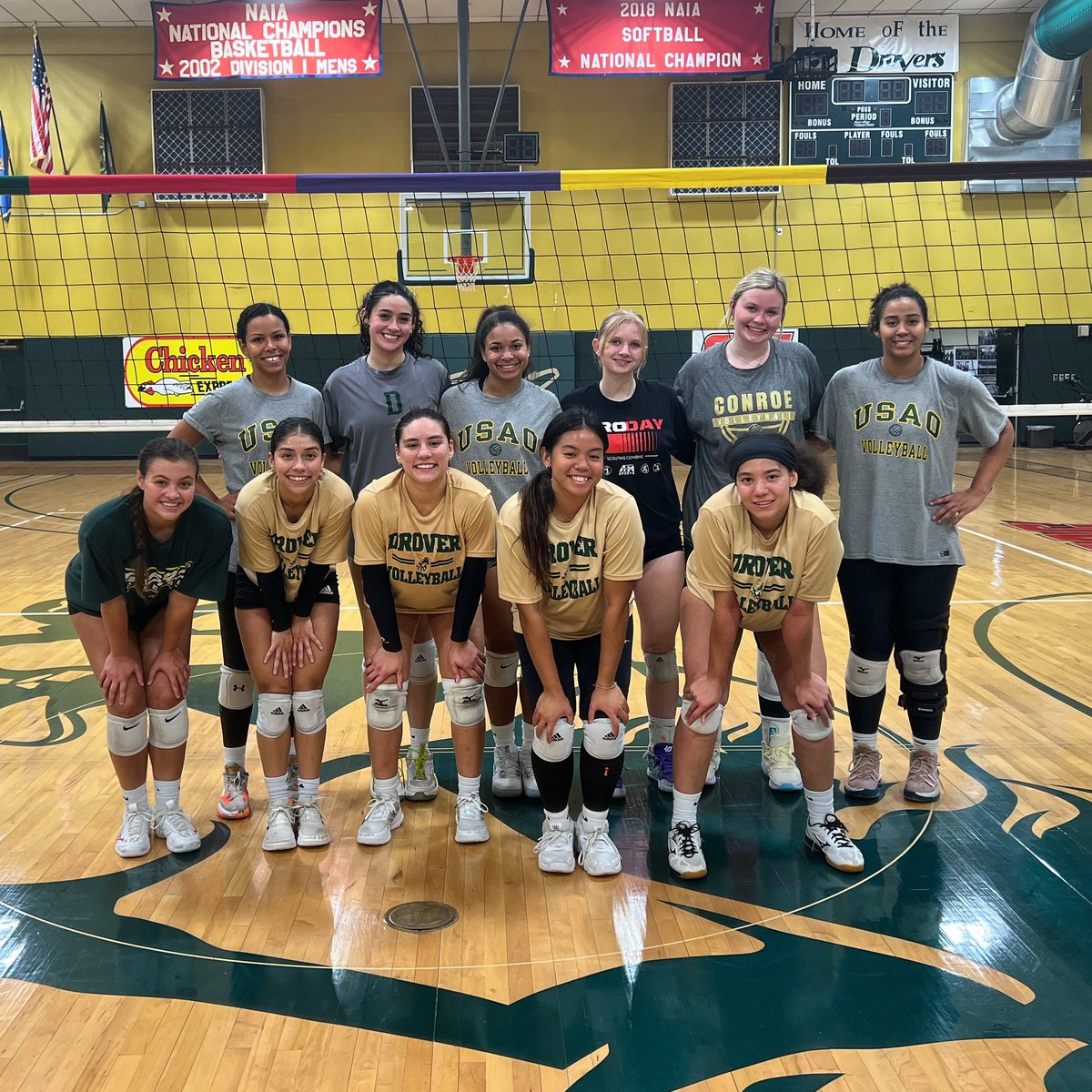 USAO_volleyball's tweet photo. Our first ever prospect camp is a wrap! 

NEXT UP: MOVE-IN DAY! So excited to finally have the TEAM all together! #GoDrovers🏐 https://t.co/89Of5L8B4i