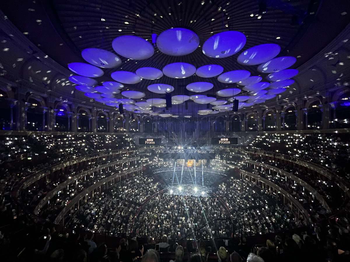annalapwood's tweet photo. Still trying to process this extraordinary evening. The hugest thanks to @davebishlights for designing such an incredible lighting scheme &amp; bringing this vision to life. I still can’t get over how many of you came - you filled the @RoyalAlbertHall! Thank you thank you thank you❤️ https://t.co/kfTkZFyls2