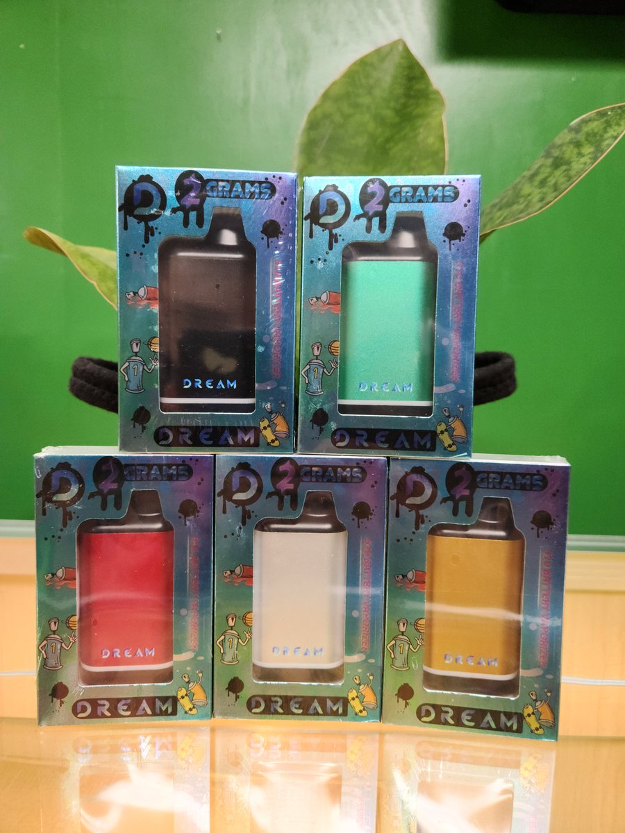 Check out this NEW 510 Battery!!! DREAM 😍

This battery is amazing in sooo many ways!!  

This bad boy is compatible with .5 g, 1.0 g, 1.5g, &amp; 2.0g vape cartridges.

#dailystash #dailystashcannabis #cannabisculture #vaping #vapebattery #puff #williamslake #cariboo